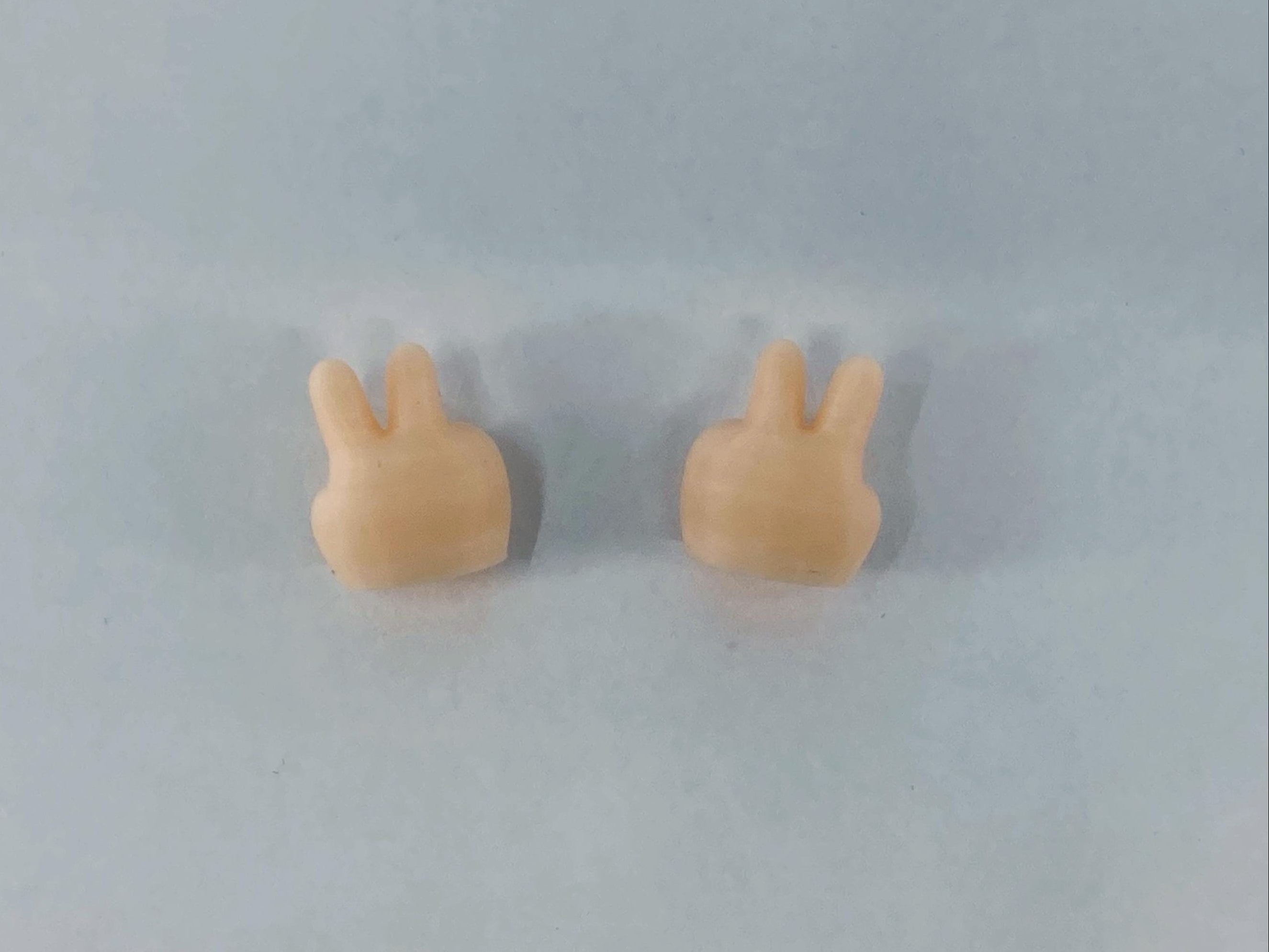 Peace sign, V sign accessories– Detachable 3D Printed Accessory, Funny Pose Part for Custom Figure